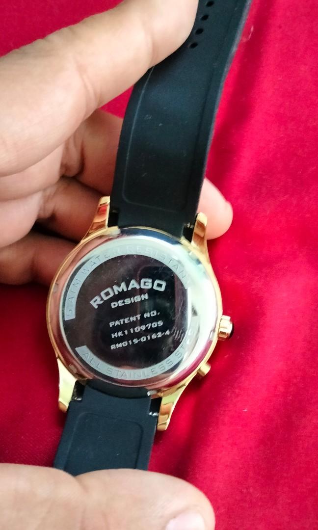 Romago store design watch