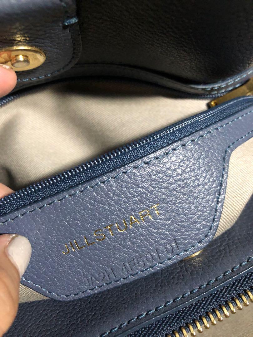 Jillstuart (Category: Luxury Bags & Wallets) located in Polangui. Submitted by xhovalenciano (Listing ID 1110889753, Image 3). Description: Jillstuart Bawal sa maarte pwde sa madiskarte.