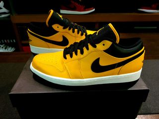 (Category: ) located in . Submitted by off.sole (Listing ID 1092594590, Image 1). Description: .