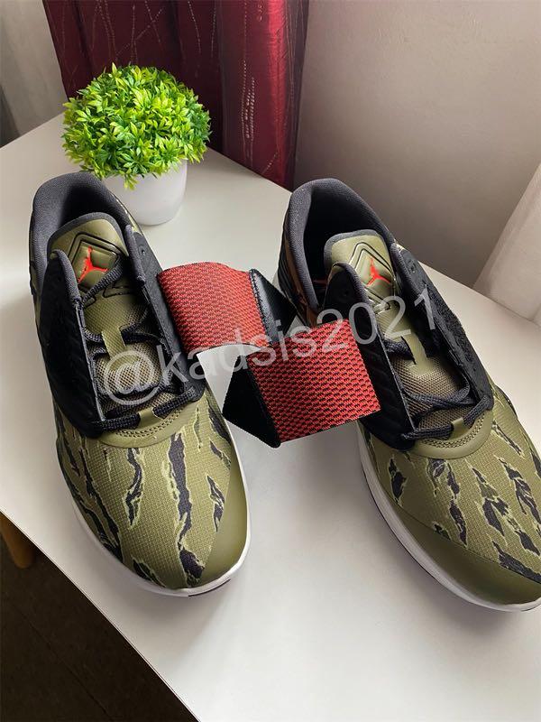 JORDAN RELENTLESS CAMO SIZE 11, Women's 