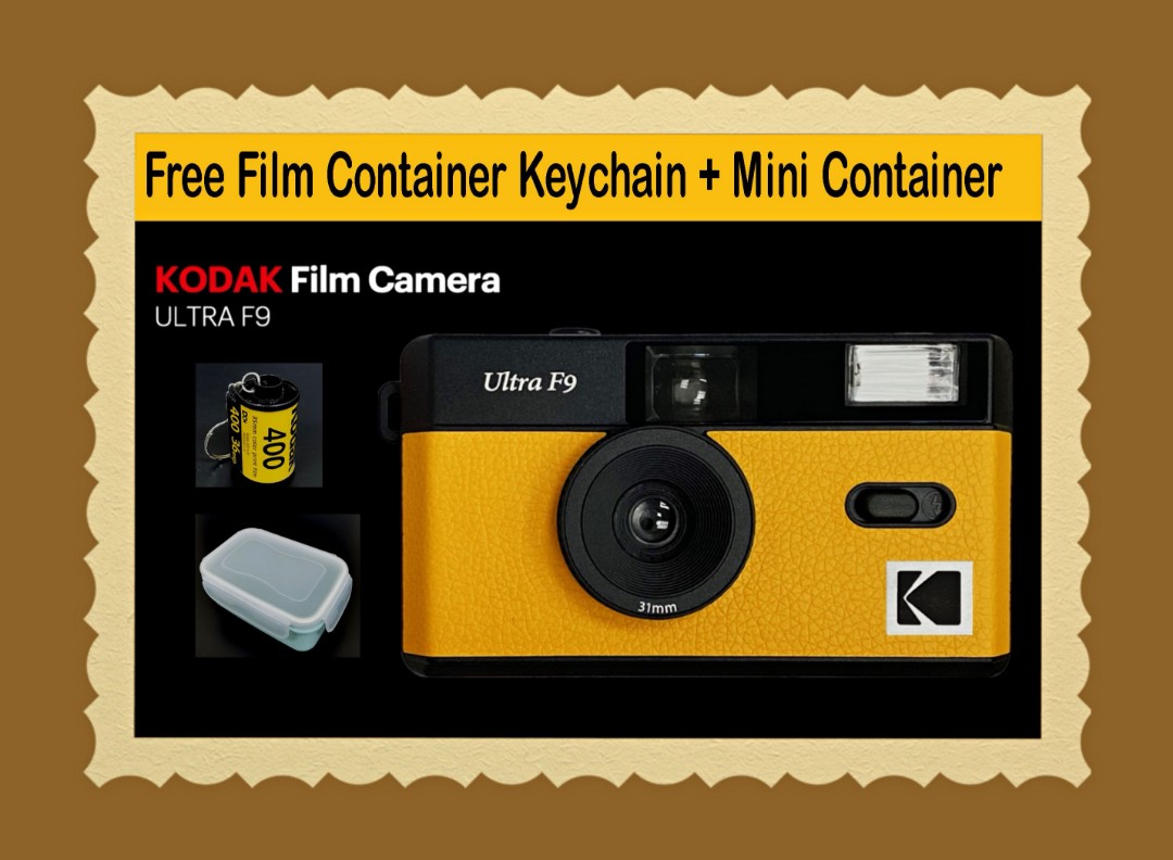 Kodak Ultra F9 Reusable 35mm Film Camera Bundle + keychain & mini