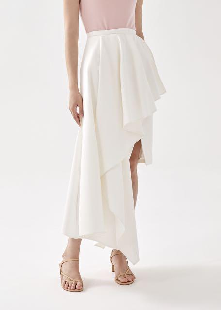 Asymmetrical 2025 skirt white