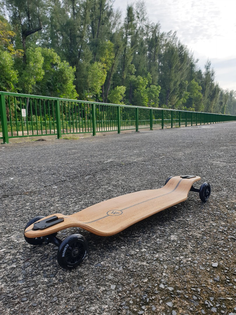 Low Glider Longboard, Double Drop Longboard, Sports Equipment