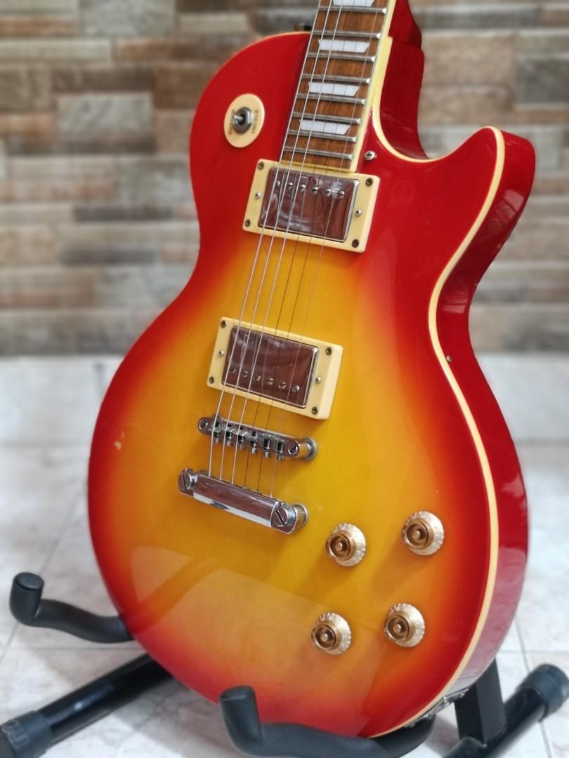 MAISON Les Paul Electric Guitar, Hobbies & Toys, Music & Media, Musical