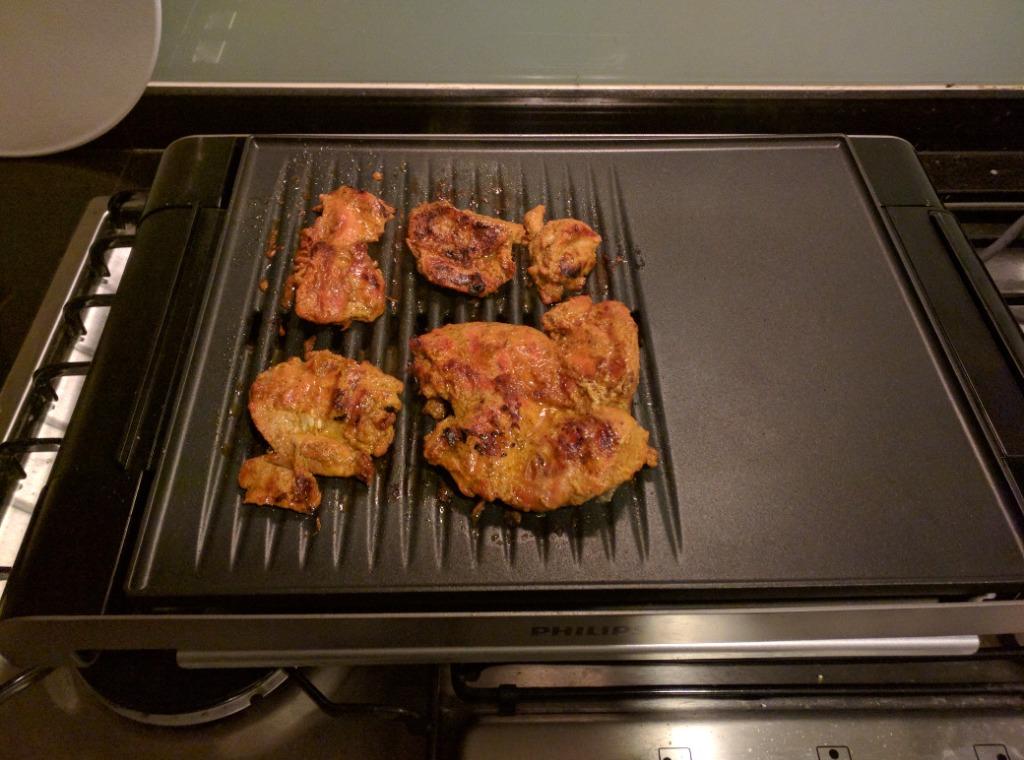 Philips indoor electric grill Smokeless, TV & Home Appliances, Kitchen