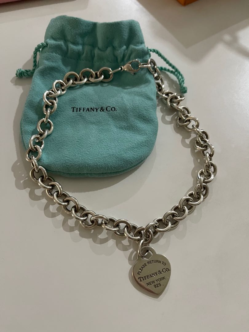 to Tiffany Heart Tag Pendant Necklace 