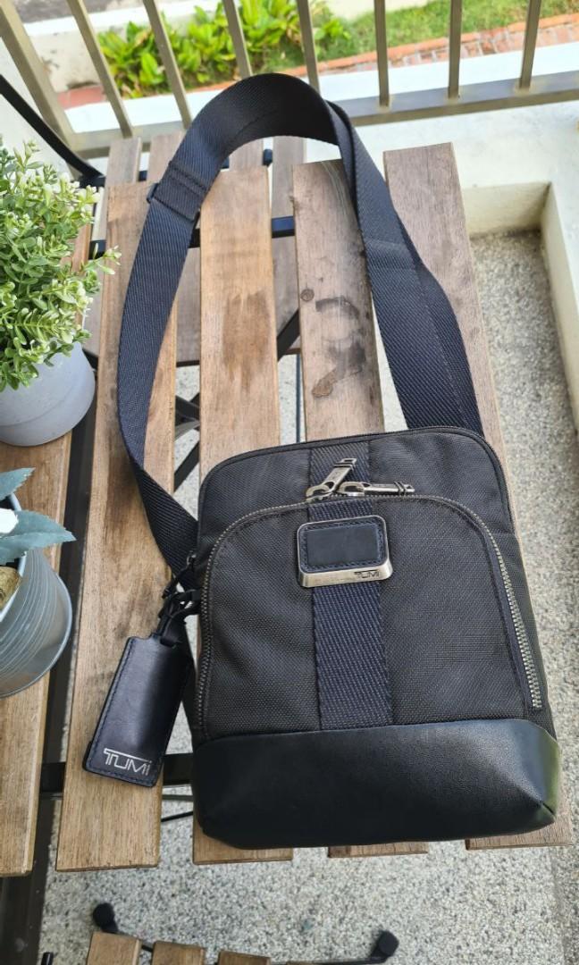 Tumi bravo top barksdale crossbody