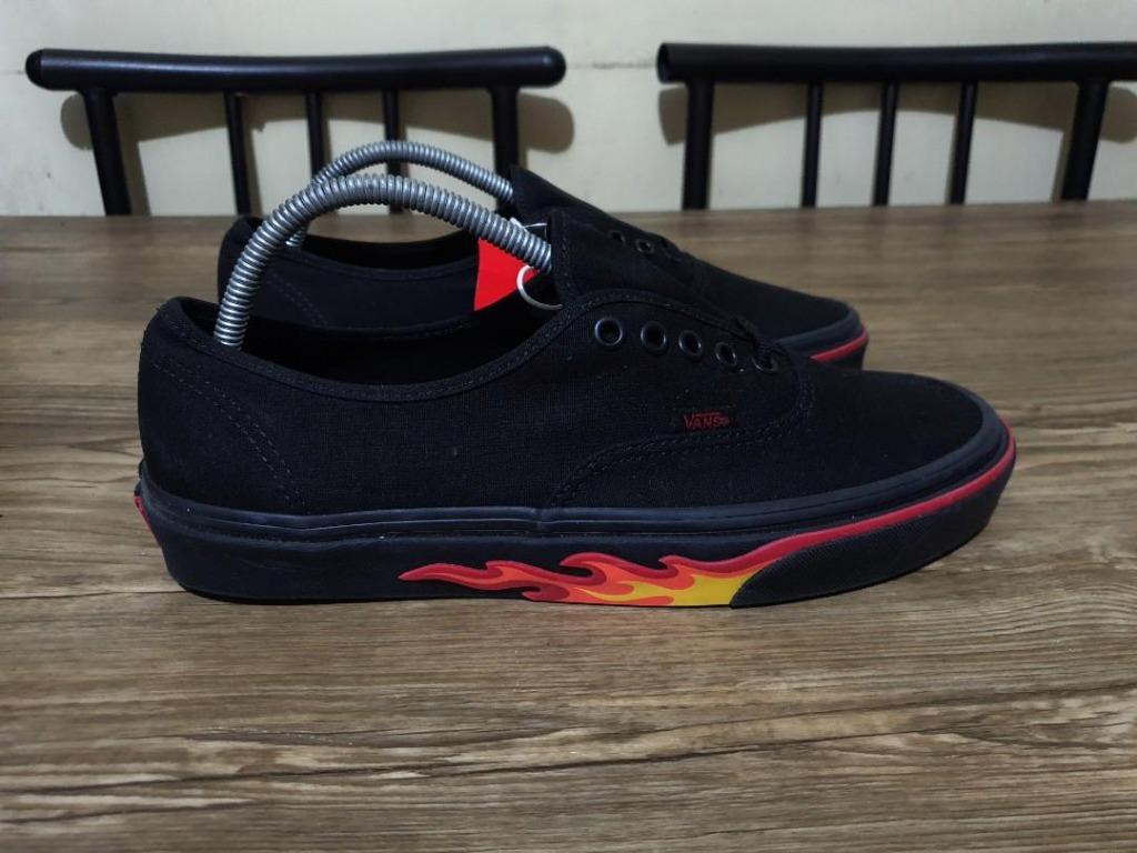 Vans flame wall authentic store