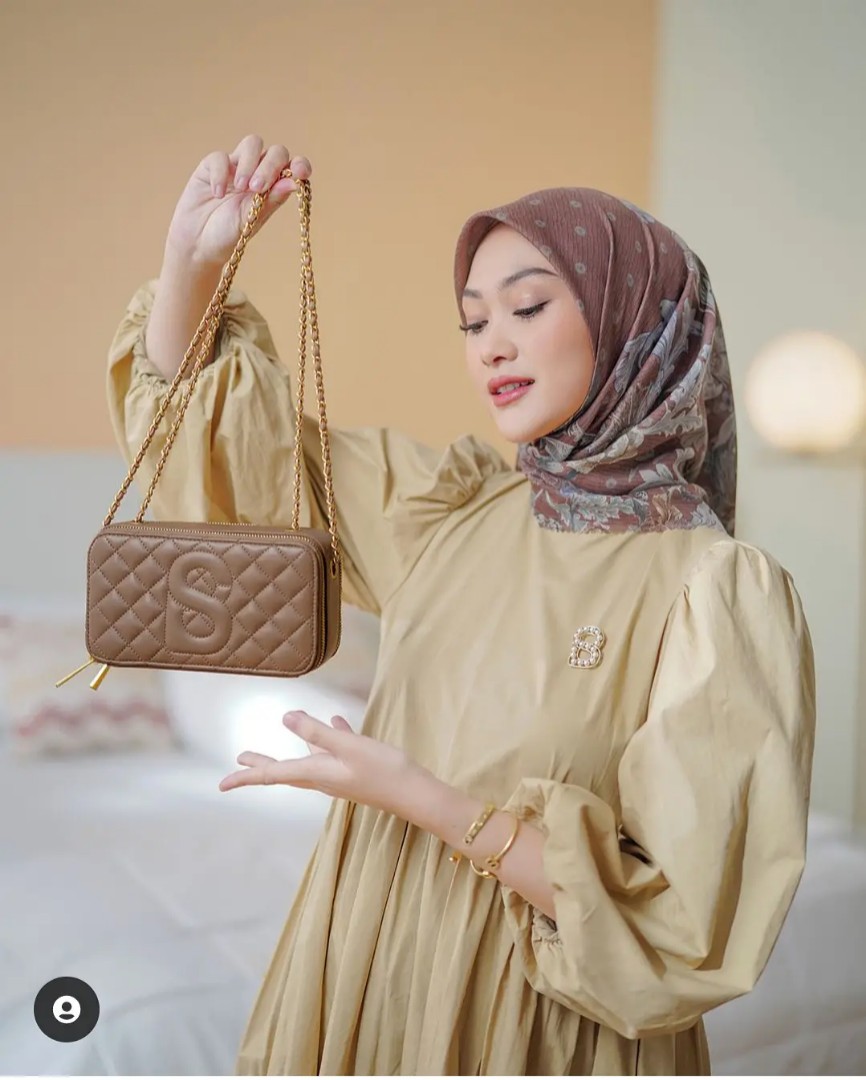 Jual Buttonscarves 745114969408 Tas Wanita Yura Bag - Mocha di Seller  Buttonscarves Muslim Official Store - Gudang Blibli