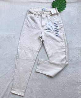 (Category: ) located in . Submitted by someclothes.ph (Listing ID 1110841782, Image 1). Description: .