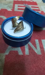 (Category: ) located in . Submitted by queenqishcollection (Listing ID 1112840212, Image 1). Description: .