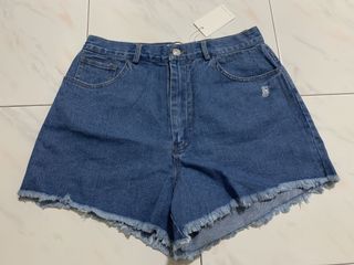 (Category: ) located in . Submitted by wewong (Listing ID 1112797909, Image 1). Description: .