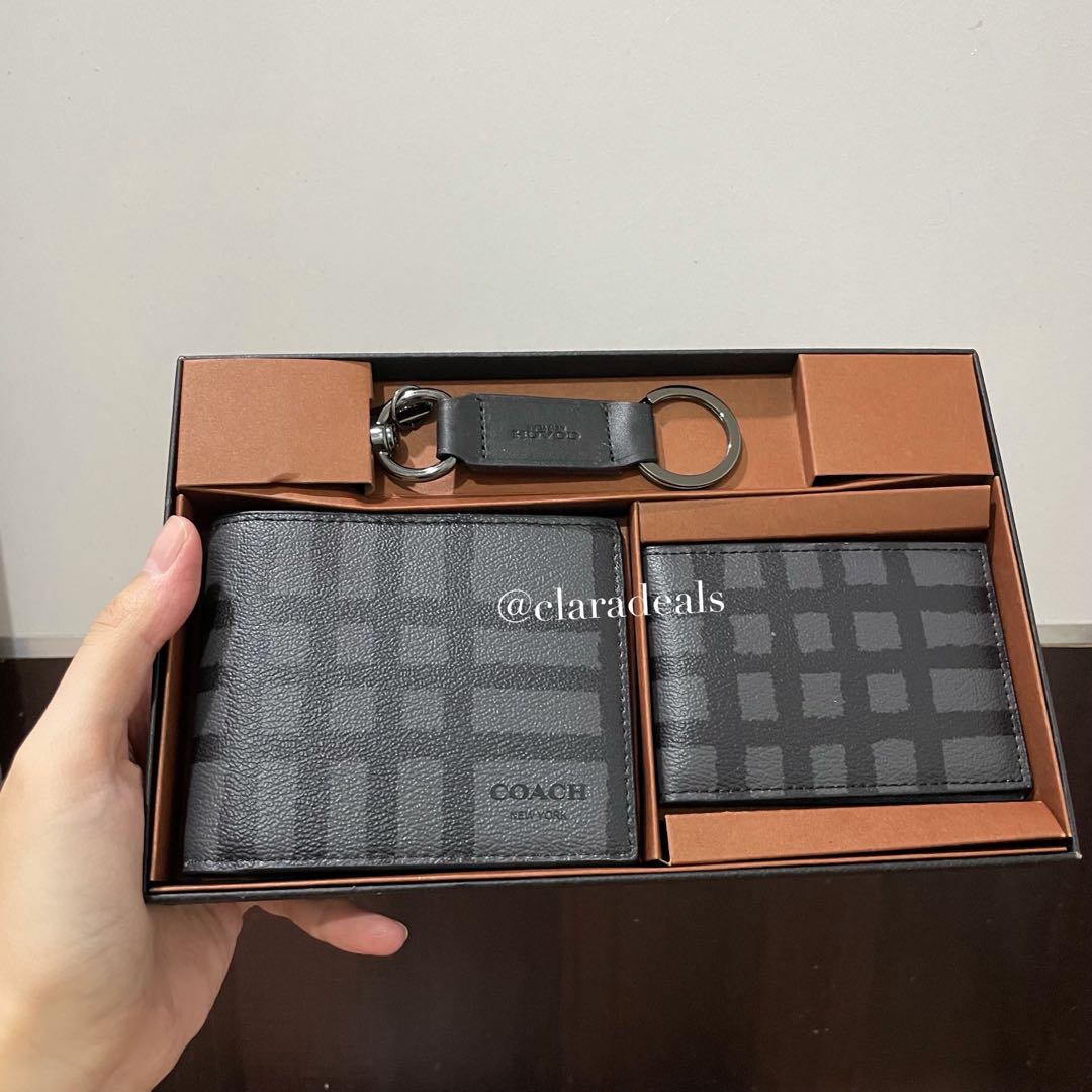 coach checkered wallet