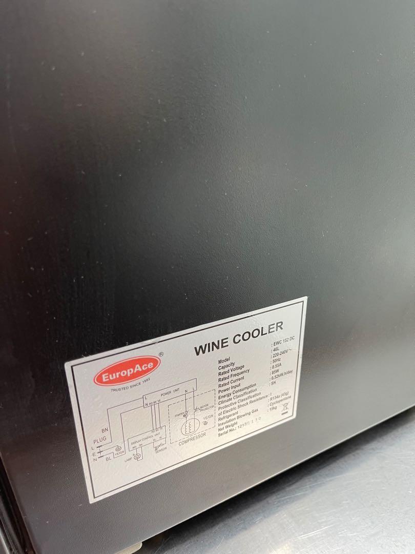 Europace EWC152 15 bottle wine fridge, TV & Home Appliances, Kitchen