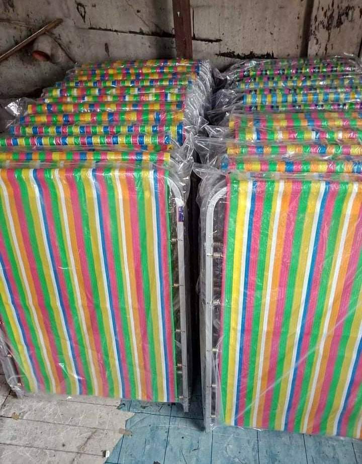 Folding top bed springs