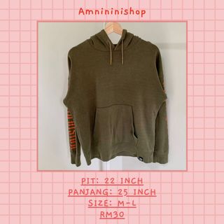 (Category: ) located in . Submitted by amnininishop (Listing ID 1112815674, Image 1). Description: .