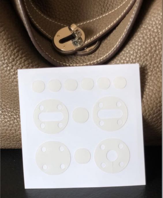 𝐁𝐍𝐂𝐓👜]💛 LV Loop Bag Hardware Protective Sticker Film – BAGNEEDCARETOO