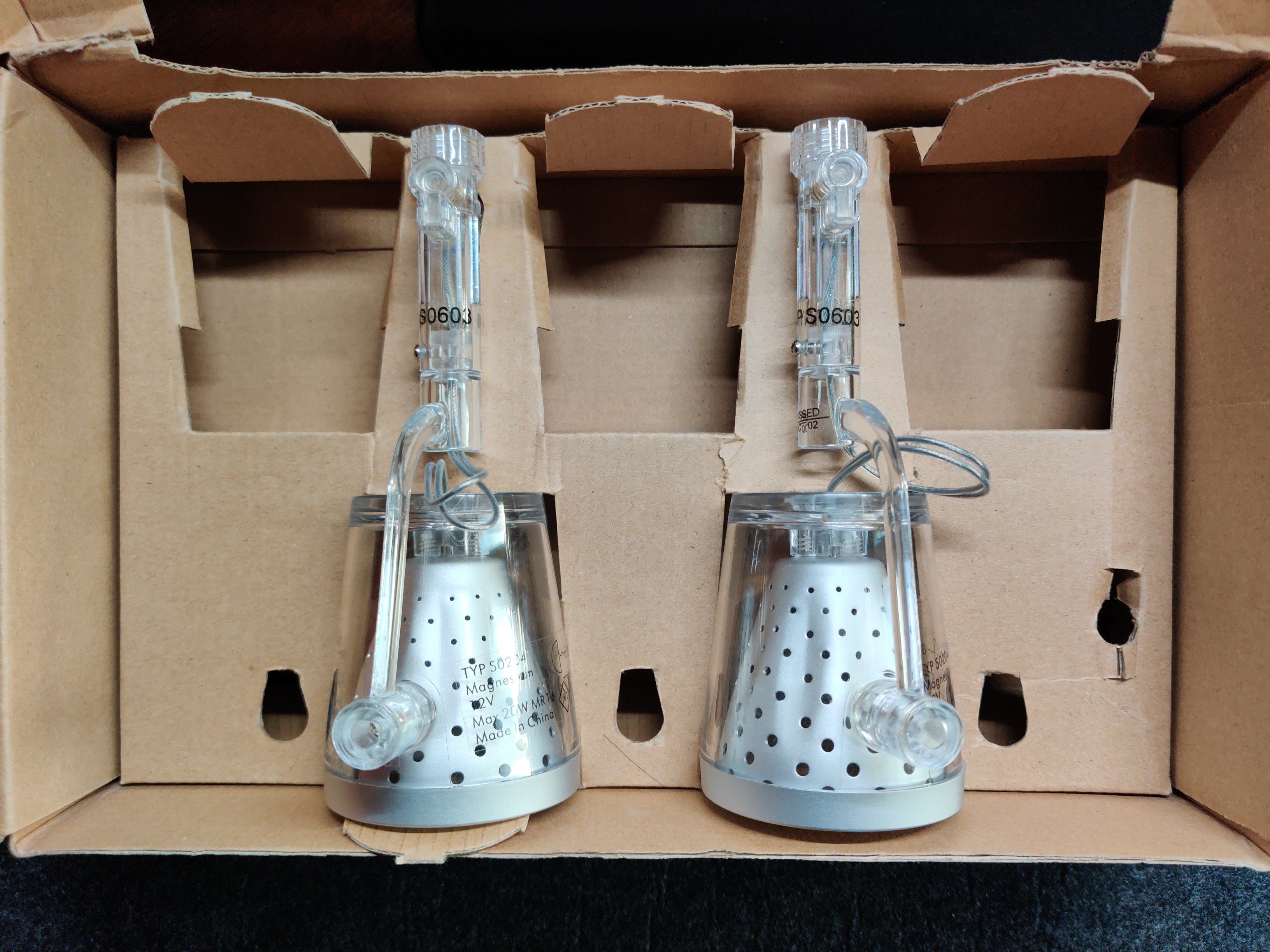 Ikea magnesium deals light