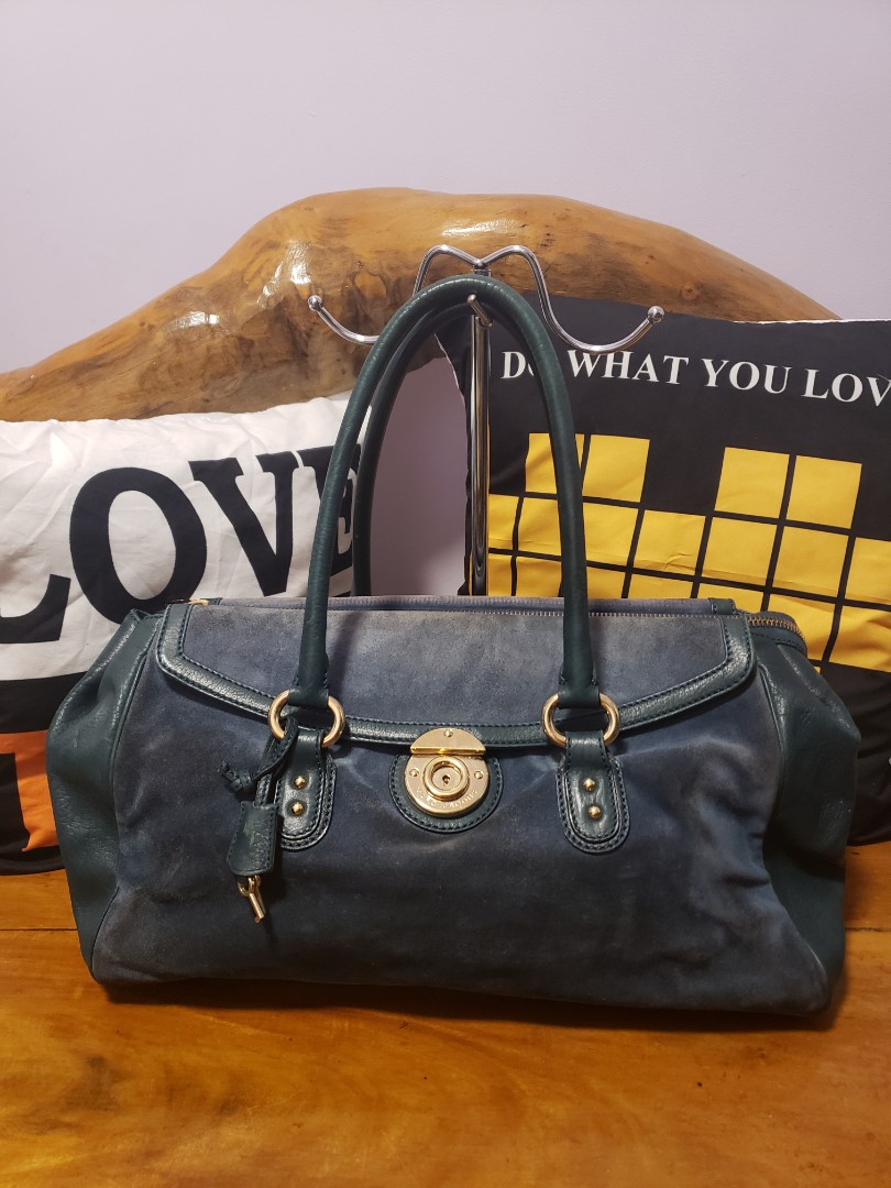 Marc jacob zip riri, Luxury, Bags & Wallets on Carousell