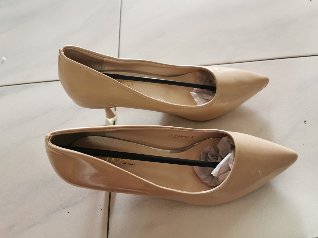 Mimosa shoes, Women's Fashion, Footwear, Heels on Carousell