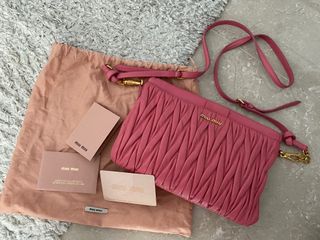 （分類：）位於 。 由 fefe.lau 提交（商品編號 1112777268，圖片 1）。簡介： 。