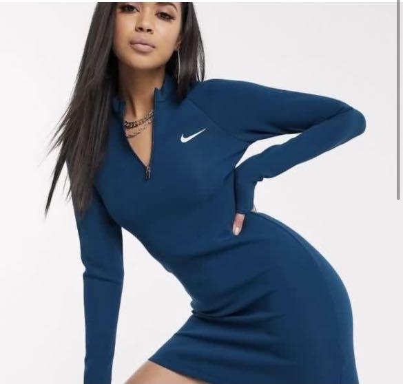 Nike Long Sleeves Black Dress