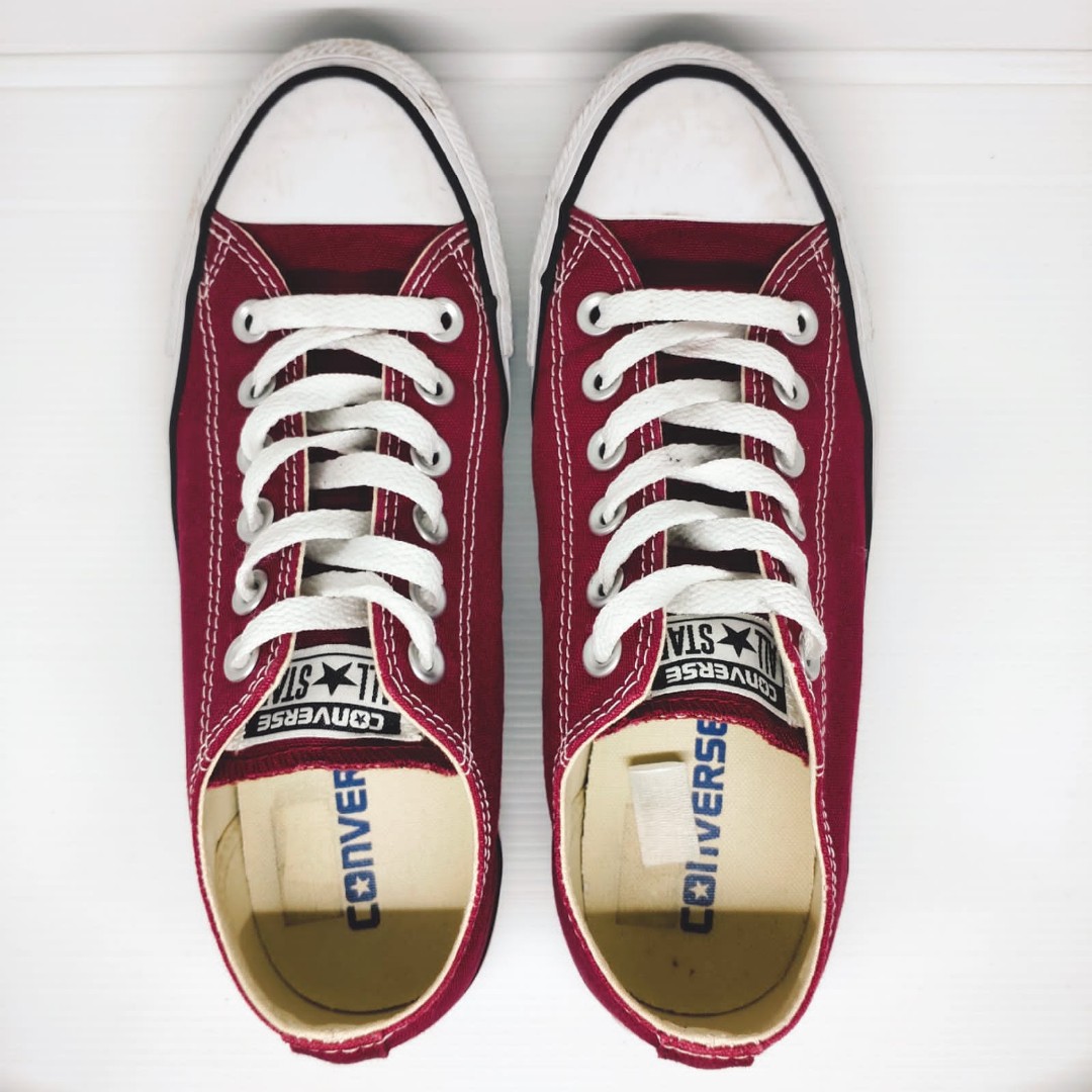 converse low maroon