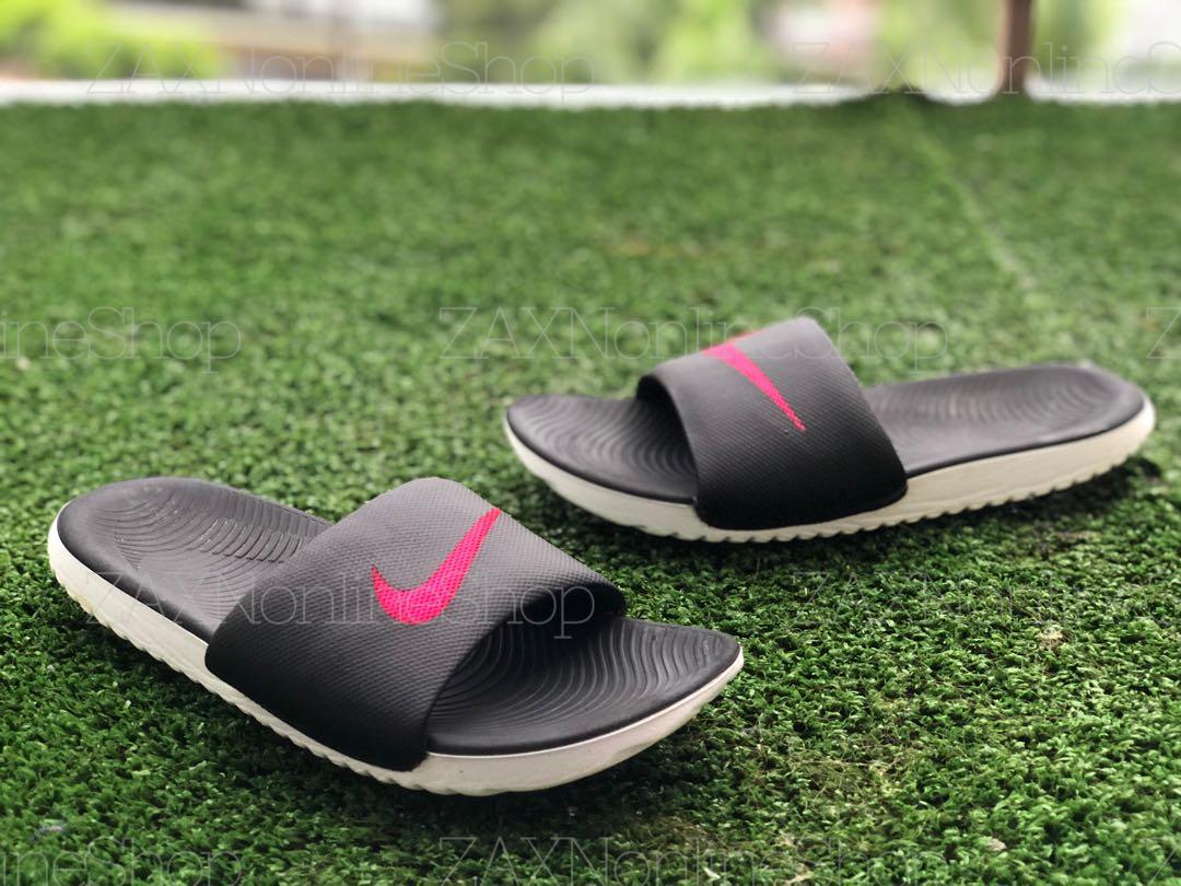 size 8 nike slides
