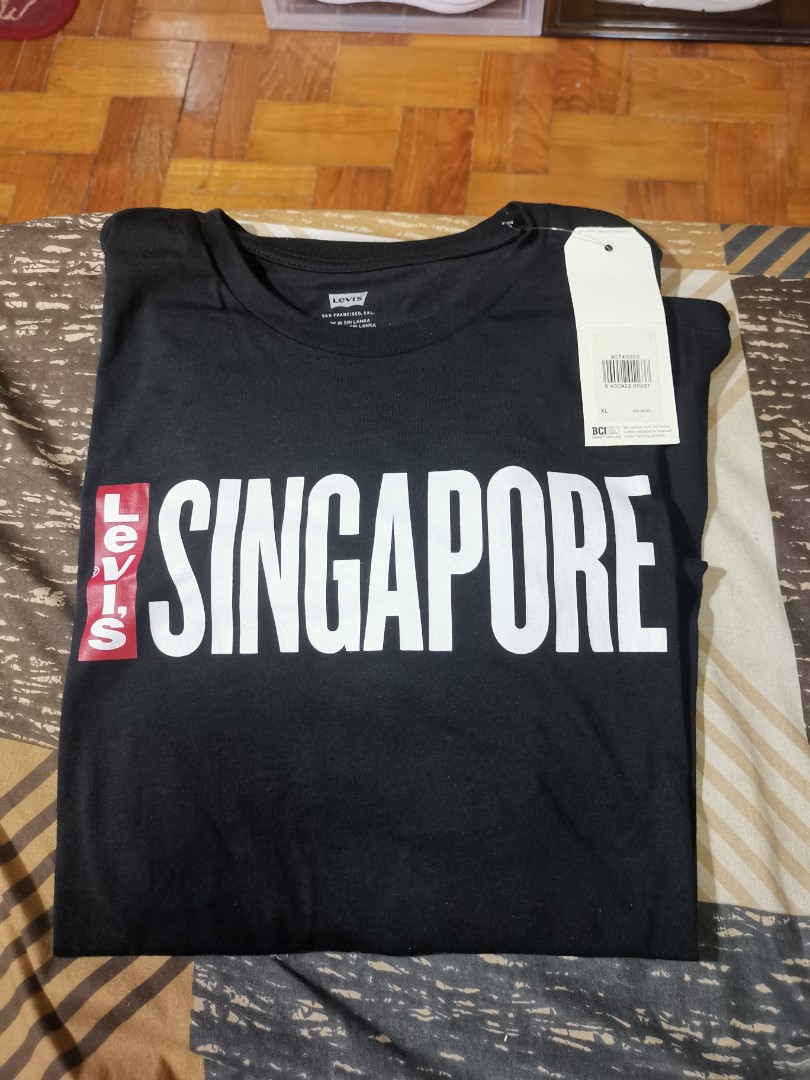 Retail Price) Levis Singapore Shirt size XL, Men's Fashion, Tops & Sets,  Tshirts & Polo Shirts on Carousell