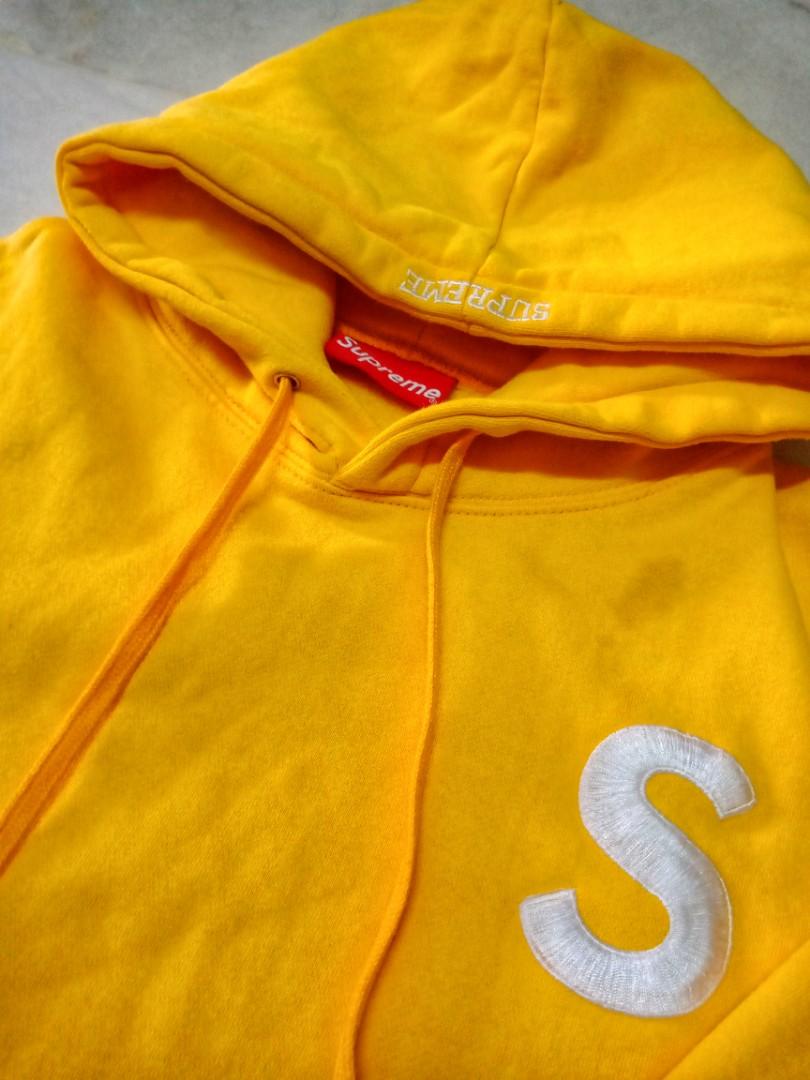 Supreme hoodie yellow logo hotsell