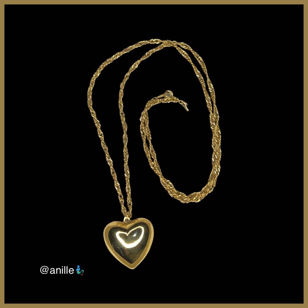 Trifari outlet heart necklace