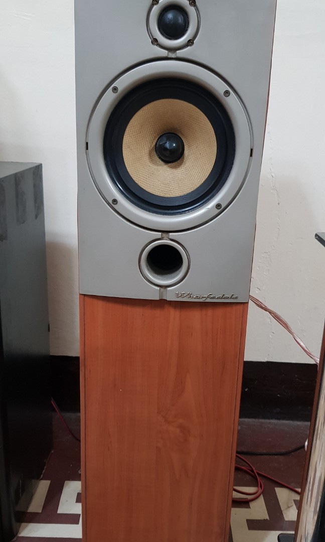 Wharfedale Diamond 8.3 Floorstanding Speakers, Audio, Soundbars, Speakers & Amplifiers on Carousell