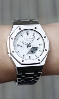 (Category: ) located in . Submitted by atwatchmods (Listing ID 1112834258, Image 1). Description: .