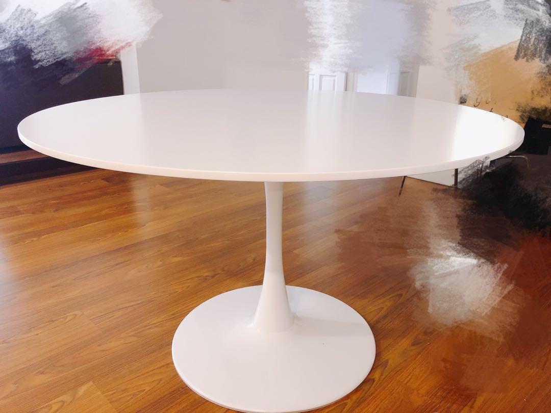 White circle top table ikea
