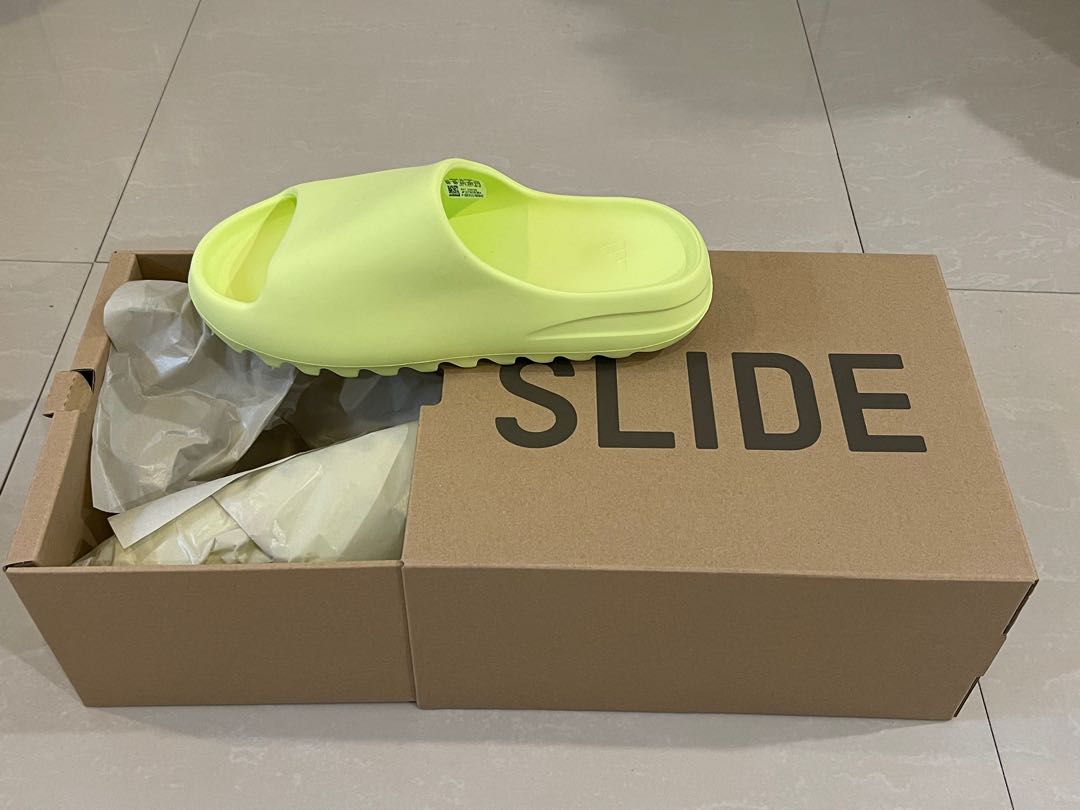 YEEZY SLIDE 'GREEN GLOW' | forum.iktva.sa