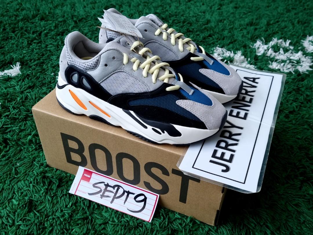 YEEZY Wave Runner