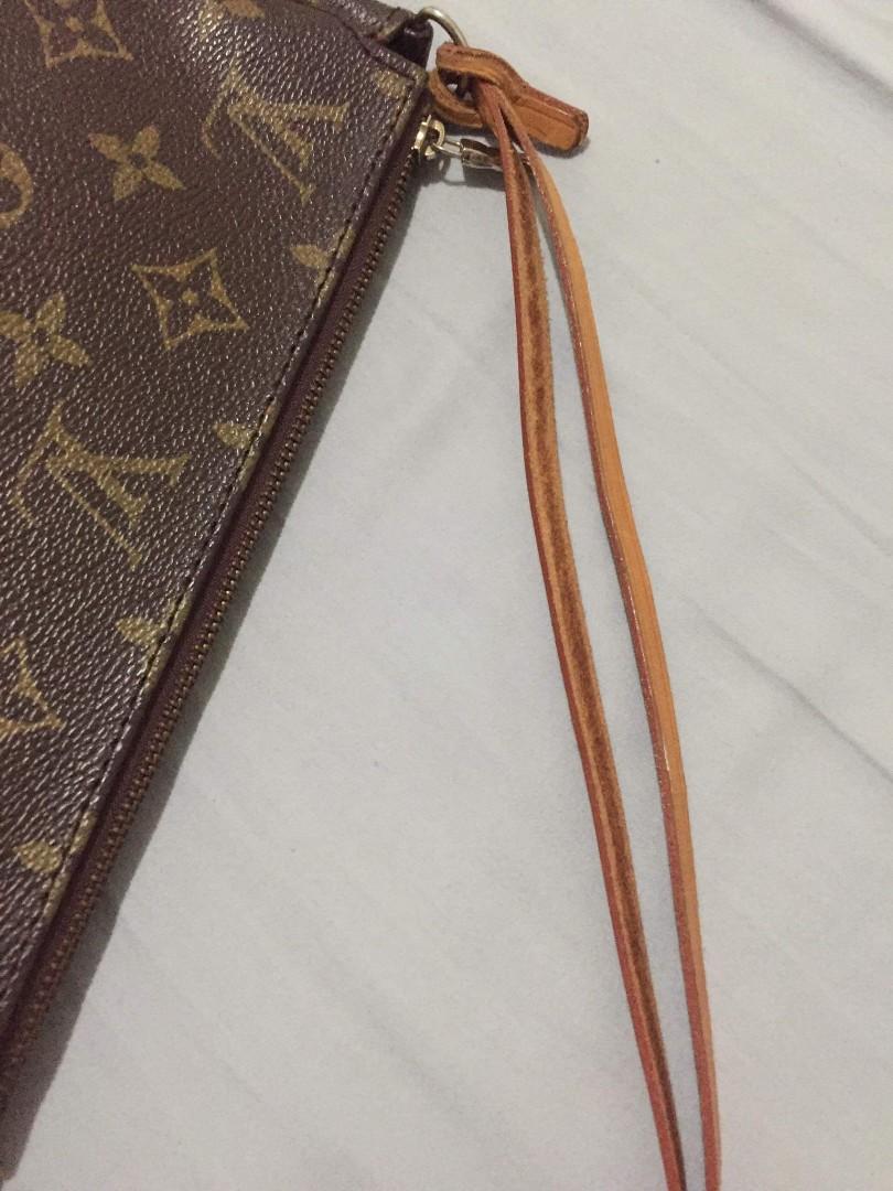 .,. (Category: Luxury Bags & Wallets) located in General Trias. Submitted by jinx10 (Listing ID 1112936482, Image 3). Description: .