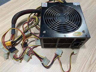 （分類：）位於 。 由 leungkel 提交（商品編號 1112891461，圖片 1）。簡介： 。