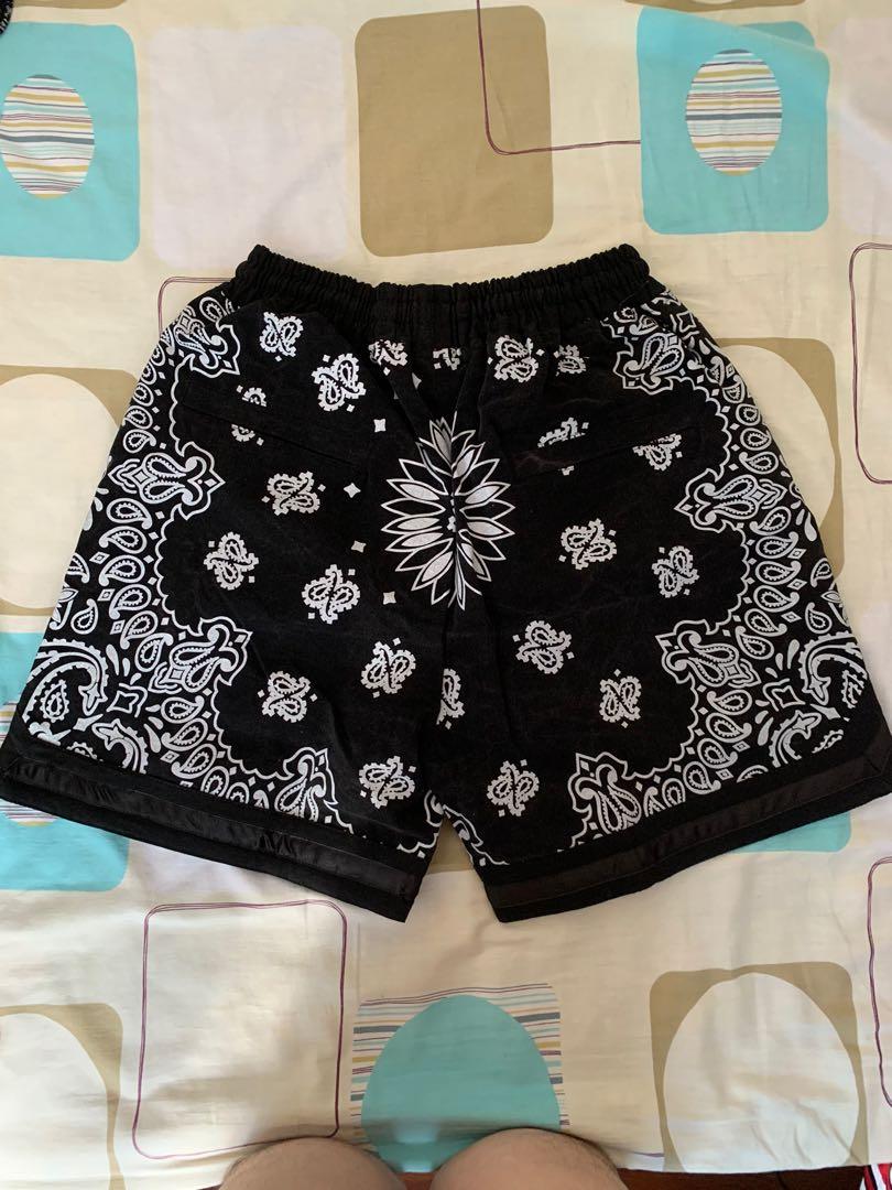 Askyurself paisley shorts 💯 , 男裝, 褲＆半截裙, 沙灘褲- Carousell
