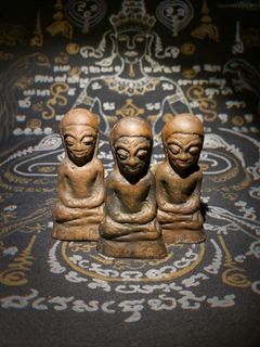 (Category: ) located in . Submitted by 888thaiamulets888 (Listing ID 1112905816, Image 1). Description: .