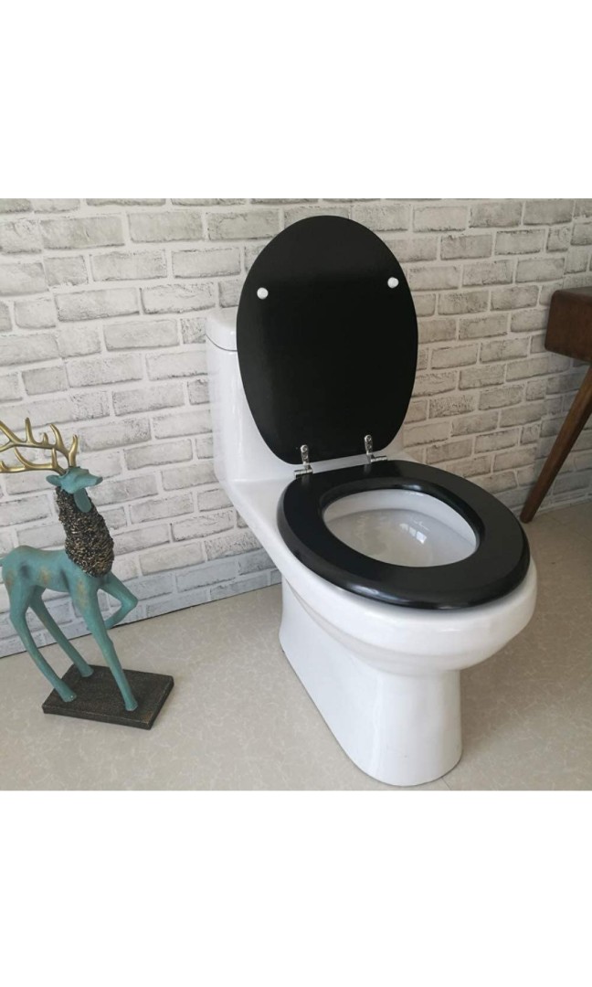 Black wooden toilet seats x 2, Furniture & Home Living, Bathroom