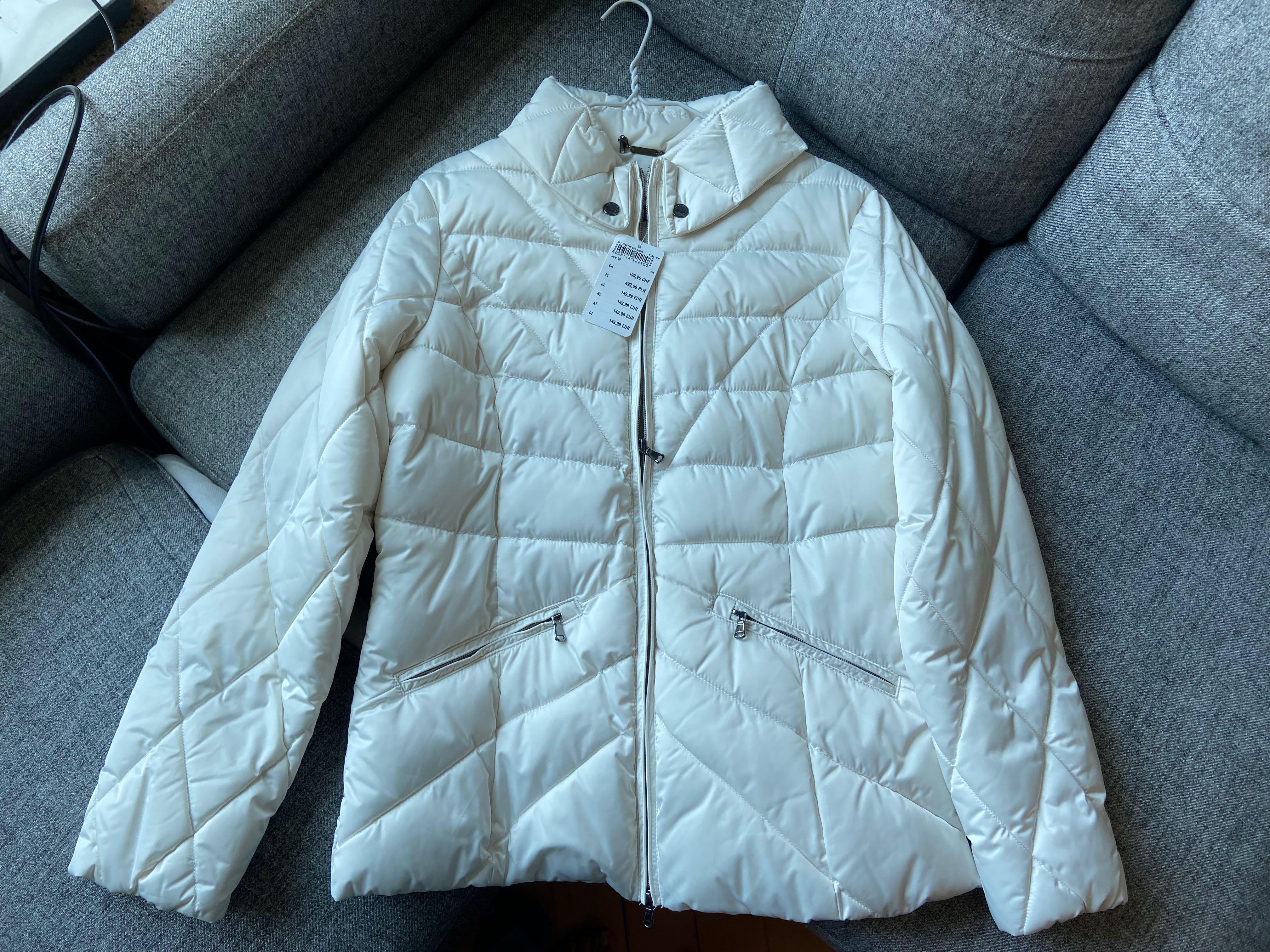 Bonita white winter coat, 女裝, 外套及戶外衣服- Carousell