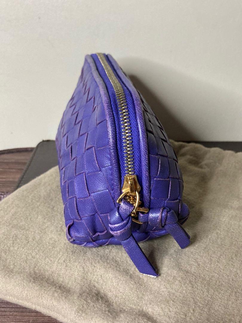Bottega Veneta Leather Pouch (Category: Luxury Bags & Wallets) located in Paranaque City. Submitted by pkkpkp (Listing ID 1112997569, Image 3). Description: Authentic In Very Good Condition With Dust Bag.