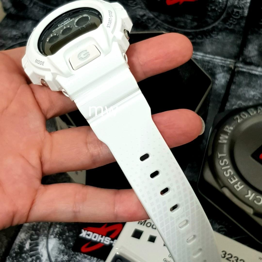 Casio g shock men s watch dw6900 dw 6900 dw 6900nb dw 6900nb 7dr original brand new