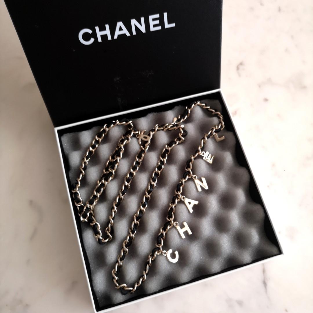 CHANEL 1993 Vintage Gold Tone Hammered Metal Chain Letters Belt   TheReluxcom