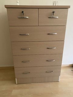 (Category: ) located in . Submitted by plasn (Listing ID 1112942328, Image 1). Description: .
