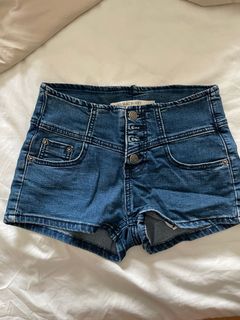(Category: ) located in . Submitted by onefortynineee (Listing ID 1112994818, Image 1). Description: .