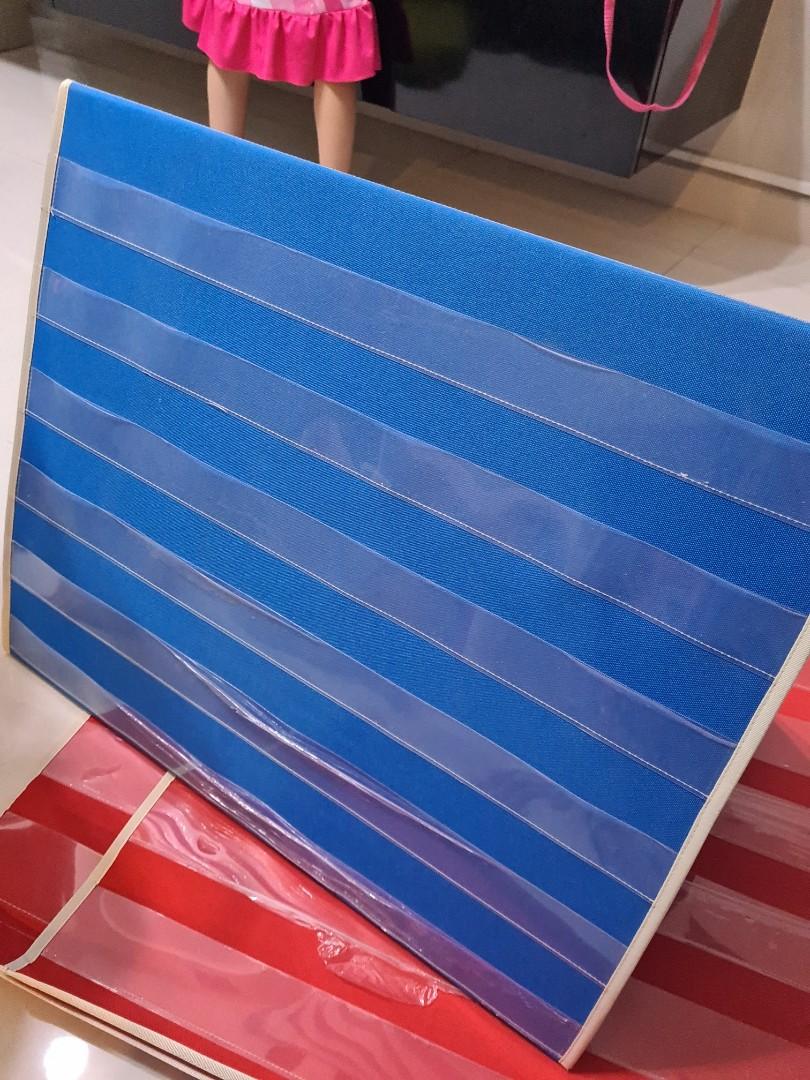 flash card display wall chart holder, Hobbies & Toys, Stationery