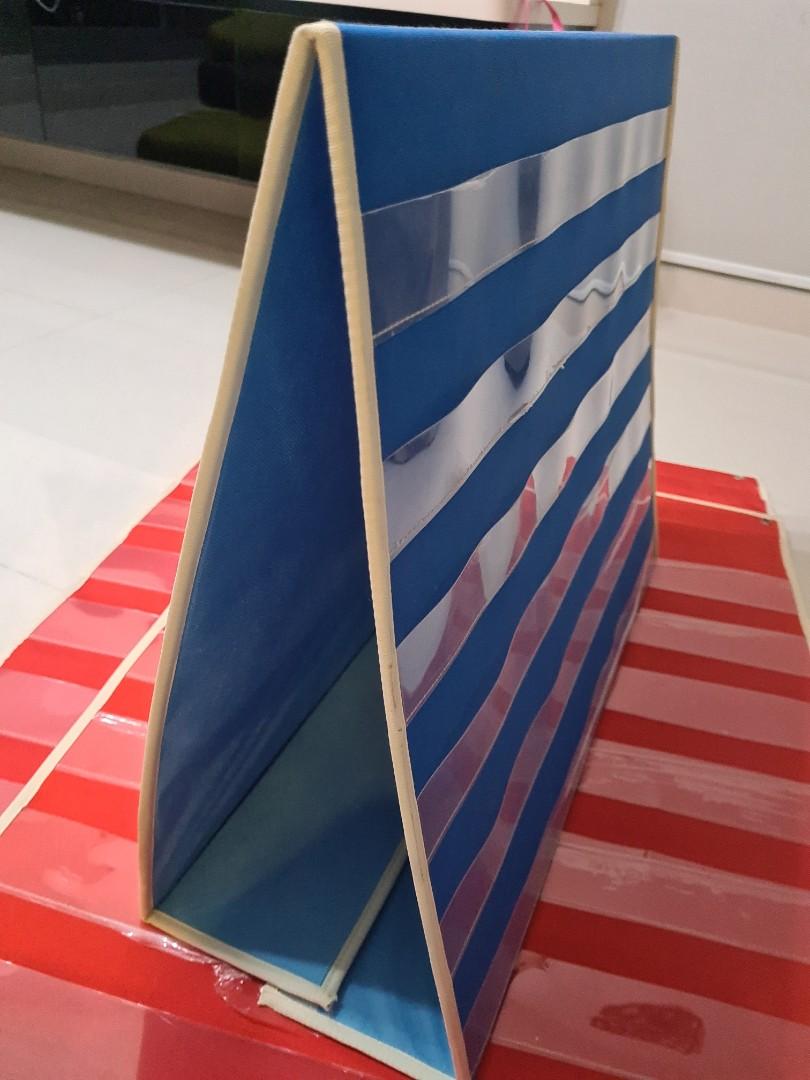 flash card display wall chart holder, Hobbies & Toys, Stationery