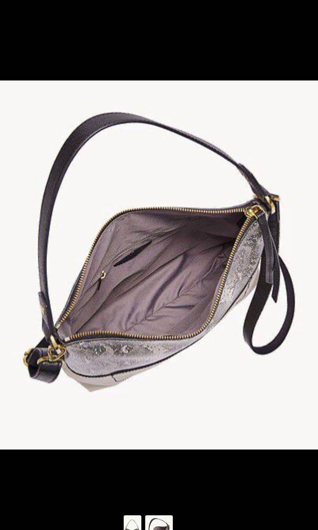 Fossil amelia hobo black top